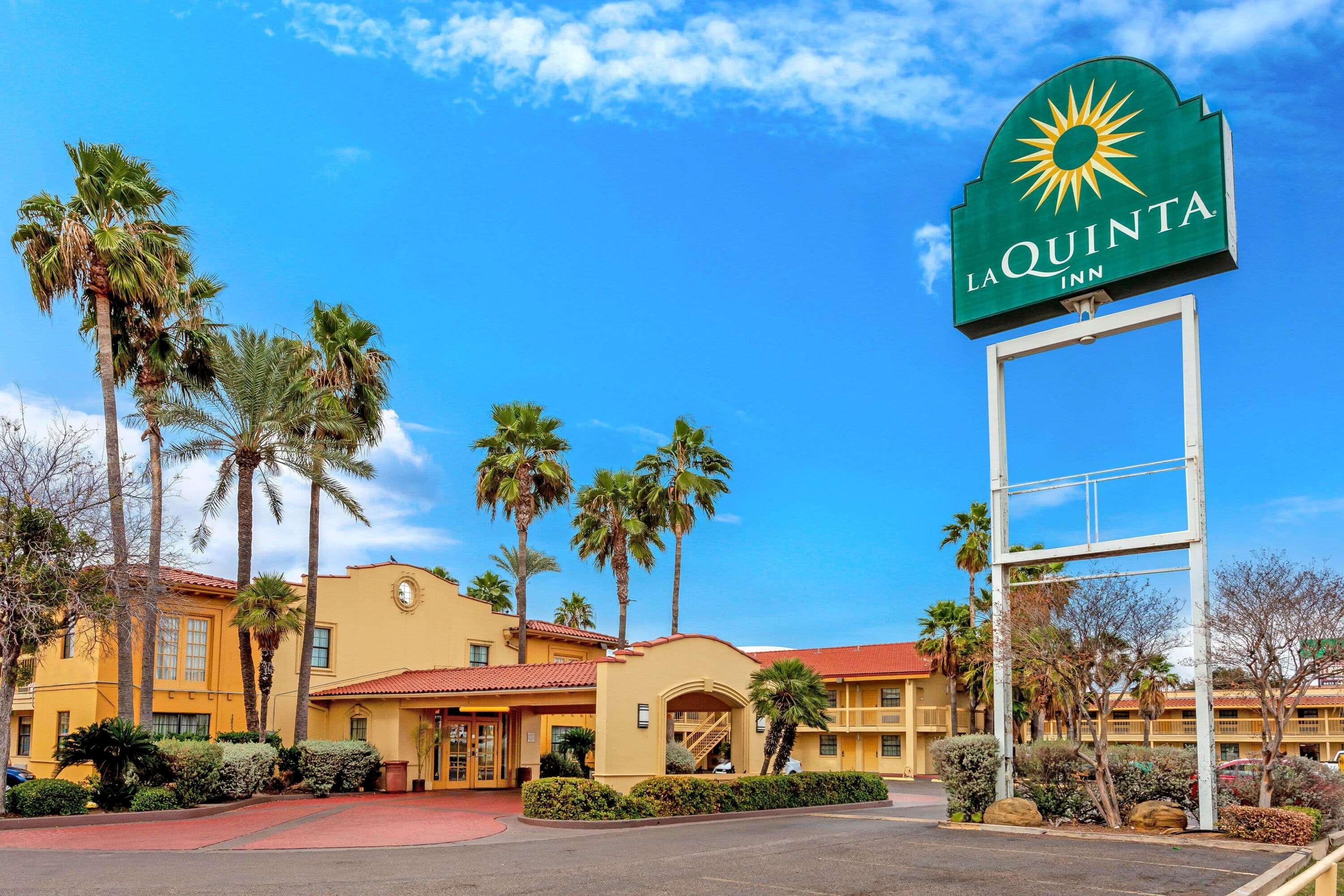 La Quinta Inn By Wyndham Laredo I-35 Exterior foto