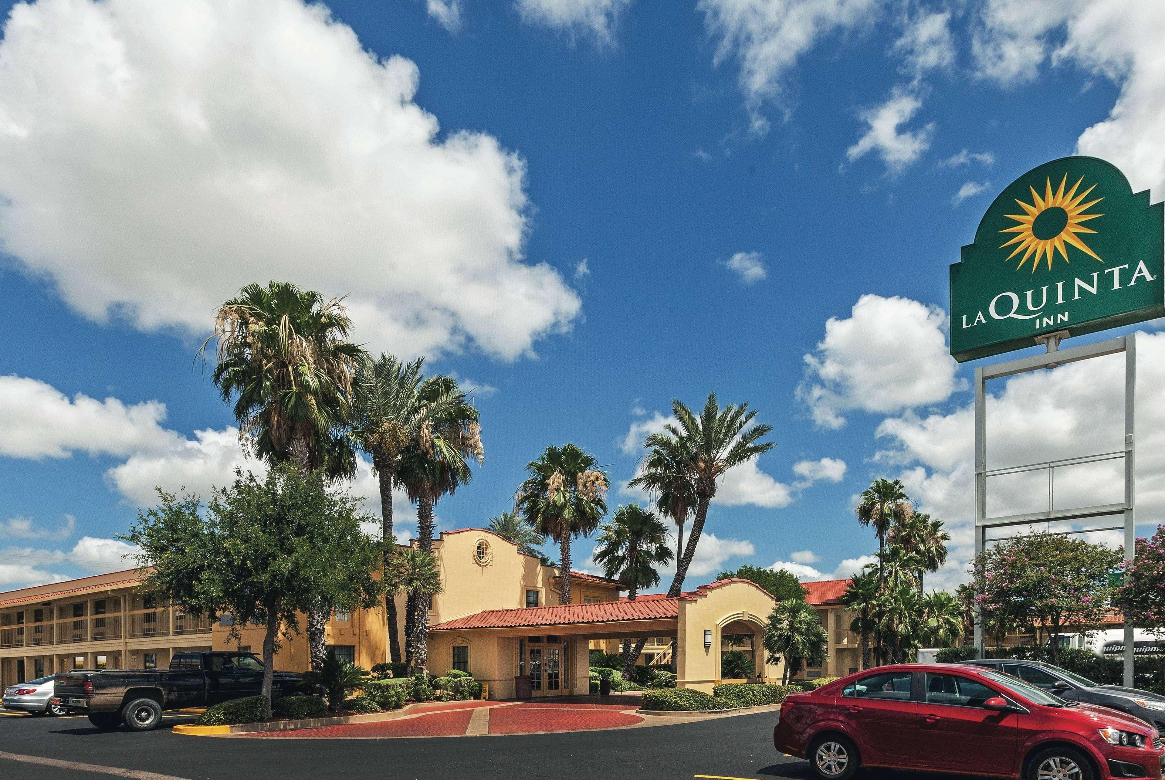 La Quinta Inn By Wyndham Laredo I-35 Exterior foto