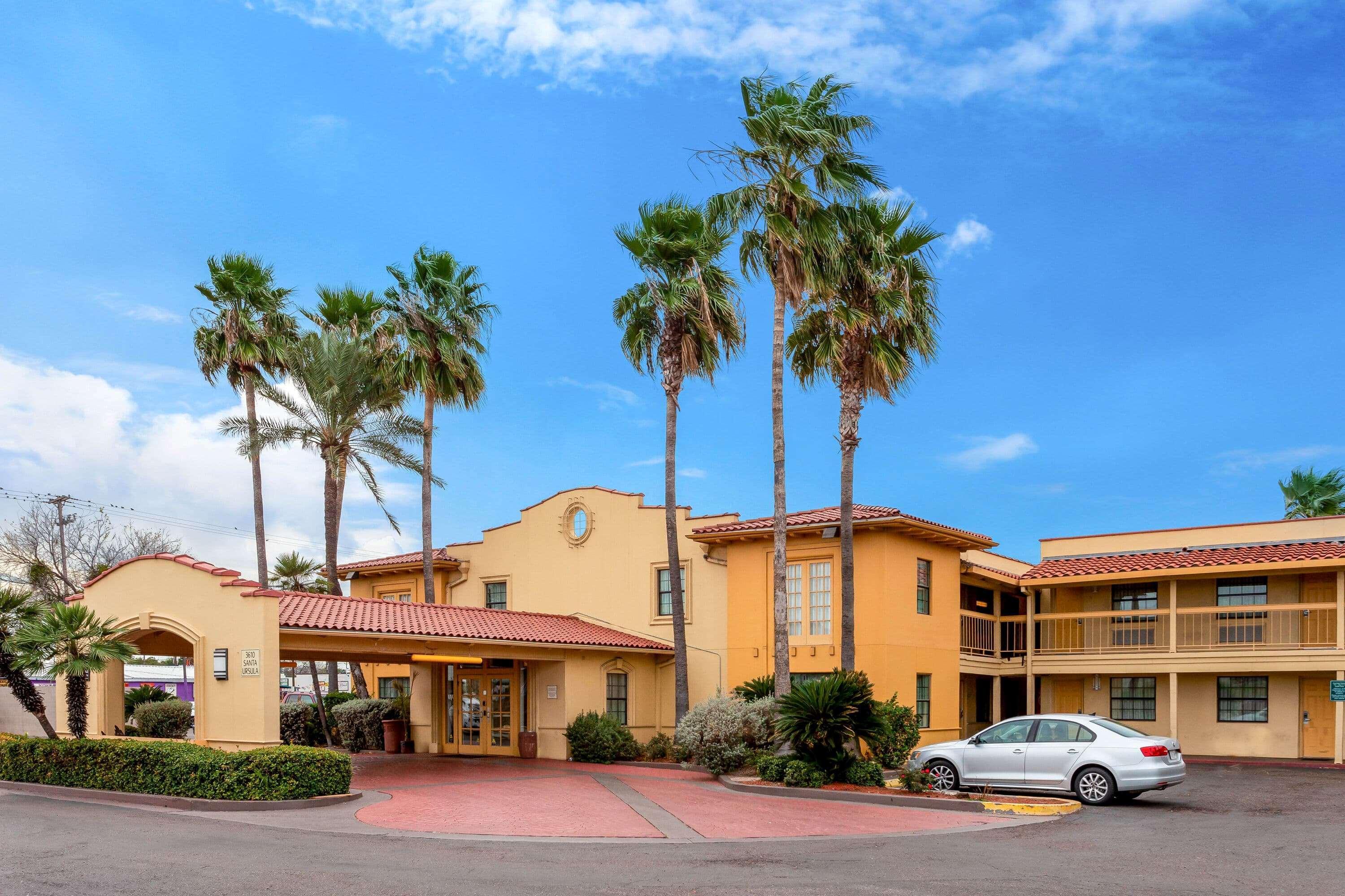 La Quinta Inn By Wyndham Laredo I-35 Exterior foto